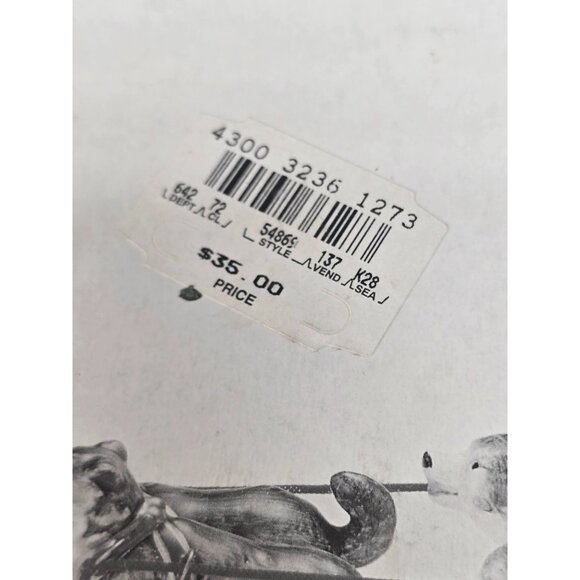 Department 56 Snow Village Carnival King & Queen Accessory - Picture 4 of 13